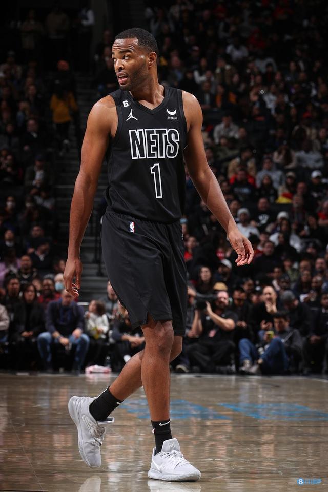 据被再次推 据被再次推