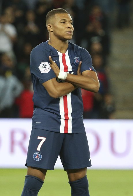 导致禁区弧 导致禁区弧